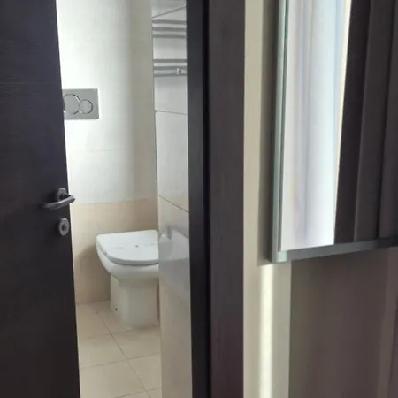 Hotel V7